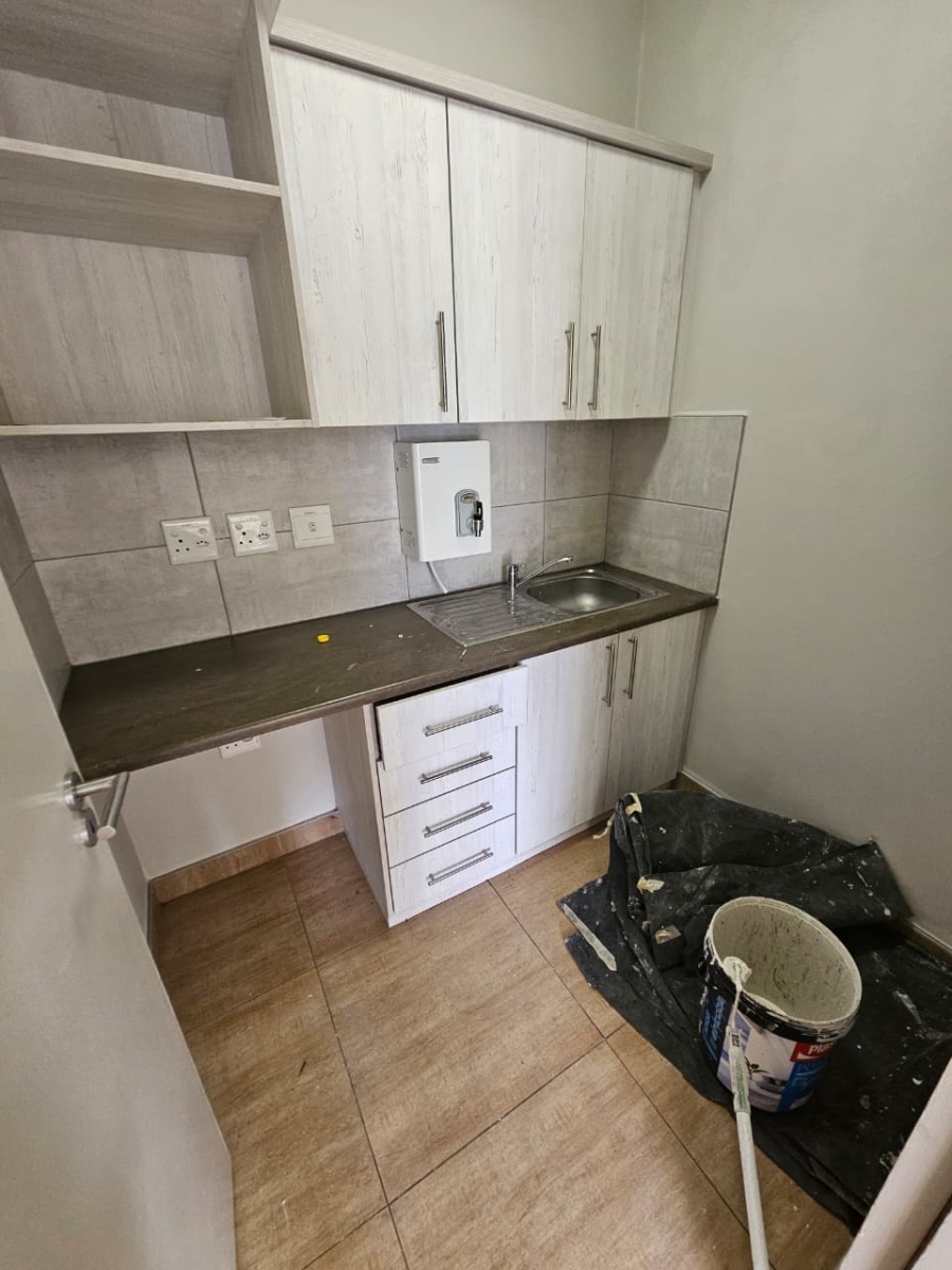 To Let Commercial Property for Rent in Stikland Industrial Western Cape